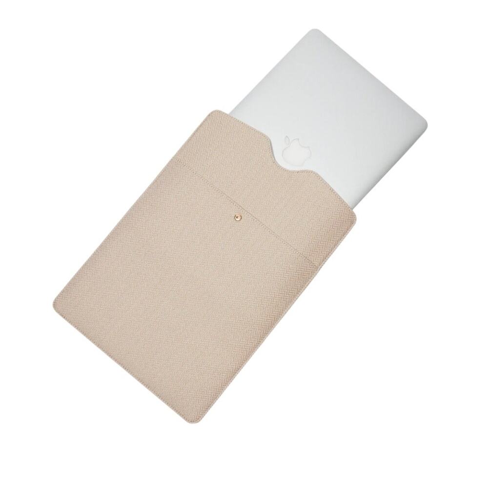 LINDSAY ALBANESE LIMITED EDITION DAILY LAPTOP CLUTCH